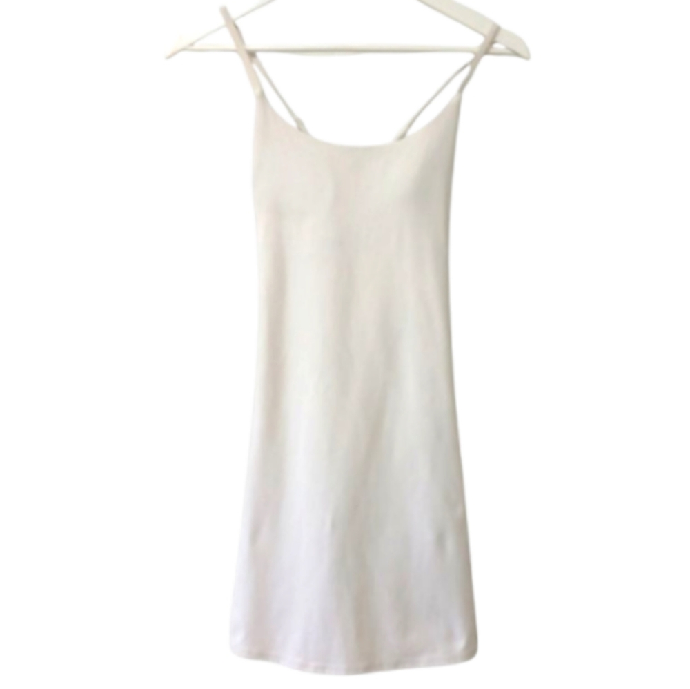5/$25 HALARA White Softlyzero Plush Backless Active Dress - Picture 3 of 9